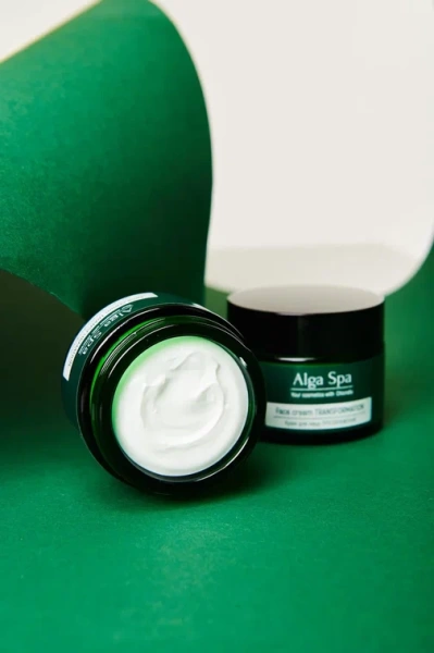 Крем для лица ПРЕОБРАЖЕНИЕ на основе живой суспензии хлореллы Face cream TRANSFORMATION, 50 ml  Alga Spa