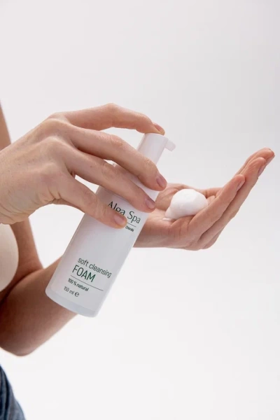 Мягкая пенка для умывания на основе живой суспензии микроводоросли Chlorella Soft cleansing foam, 150 ml e Alga Spa