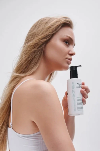 Бальзам-кондиционер с живой хлореллой для восстановления силы волос Hair therapy conditioner, 750 ml  Alga Spa