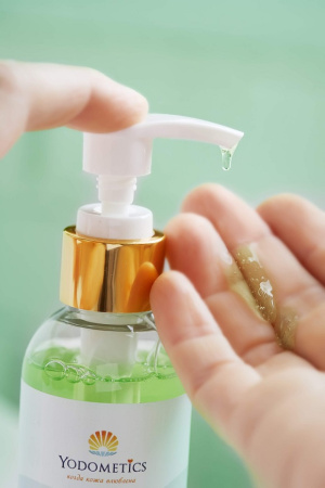 Гель для душа "Фейхоа и киви" 200 мл. Yodometics